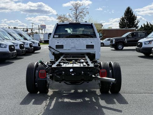 New 2025 Ford F550 4x4 Crew Cab Super Duty image 3