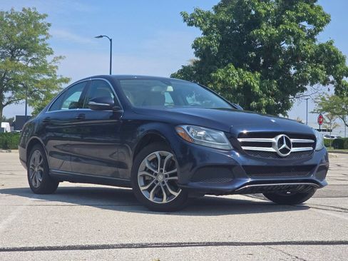 Used 2015 Mercedes-Benz C 300 4MATIC Sedan image 1