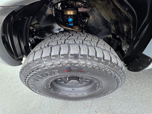 Used 2006 Toyota Tacoma 4X4 DOUBLE CAB V6 LONG BED / D image 34