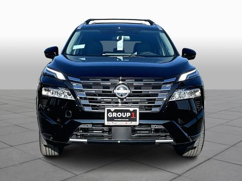 New 2026 Nissan Rogue Platinum image 3