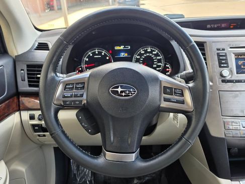 Used 2014 Subaru Legacy 2.5i Limited AWD/4WD image 18