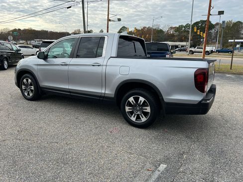 Used 2019 Honda Ridgeline RTL-T image 17