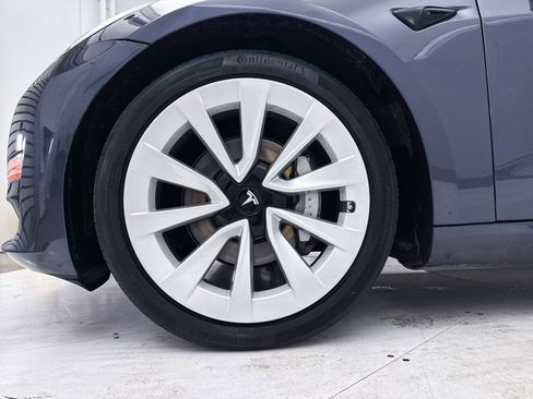 Used 2023 Tesla Model 3 Standard Range image 15