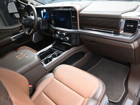 Used 2025 Ford F250 King Ranch w/ Tremor Off-Road Package image 42