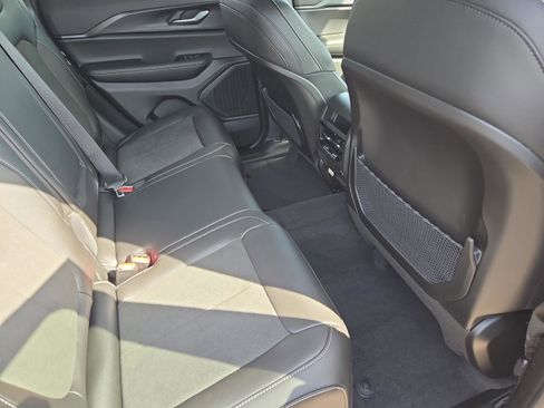 New 2025 Jeep Grand Cherokee Altitude image 68