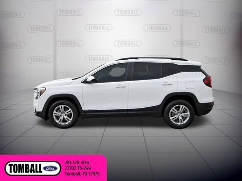 Used 2023 GMC Terrain SLE w/ Driver Convenience Package AWD/4WD image 5