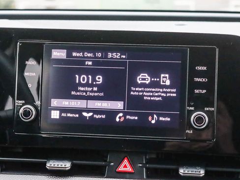 Used 2023 Kia Sportage LX image 13