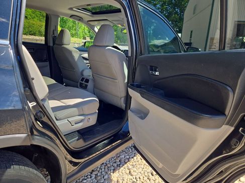 Used 2016 Honda Pilot EX-L image 18