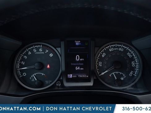 Used 2018 Toyota Tacoma TRD Sport AWD/4WD image 6