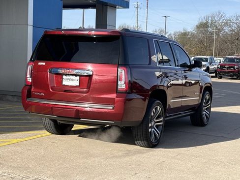 Used 2019 GMC Yukon Denali w/ Denali Ultimate Package image 3