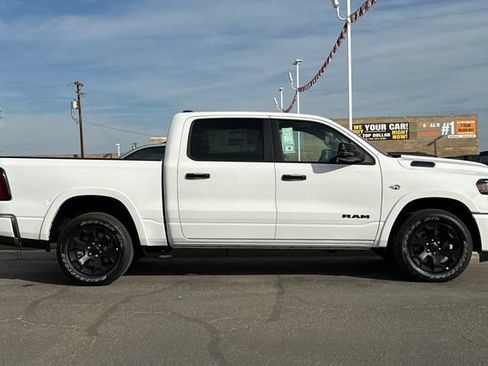 New 2026 RAM 1500 Big Horn AWD/4WD image 25