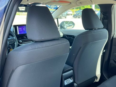Used 2023 Toyota Corolla LE FWD image 30