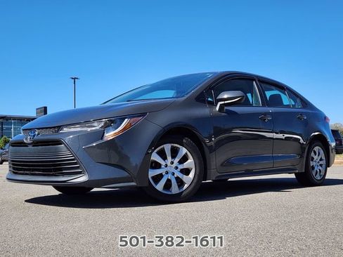 Used 2023 Toyota Corolla LE FWD image 22