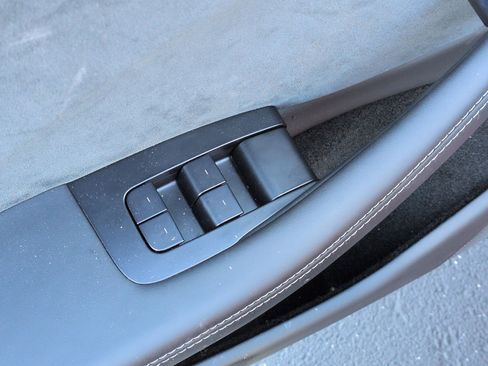 Used 2024 Tesla Model 3 Performance image 14