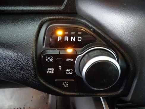 Used 2020 RAM 1500 Big Horn image 10