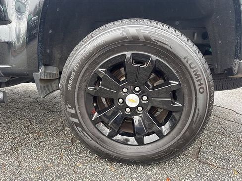 Used 2018 Chevrolet Colorado LT image 6