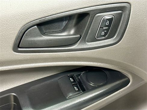 Used 2022 Ford Transit Connect XL image 19