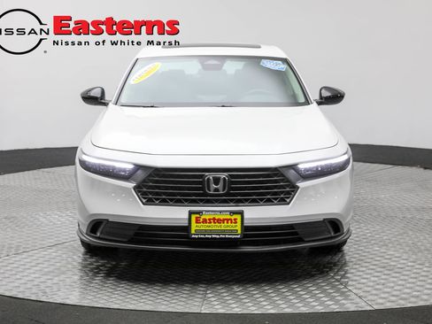 Used 2025 Honda Accord SE image 2