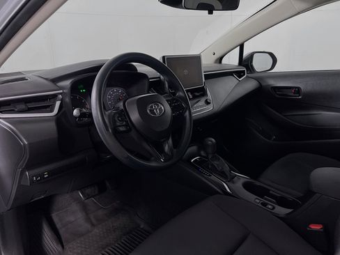 Used 2023 Toyota Corolla LE FWD image 9