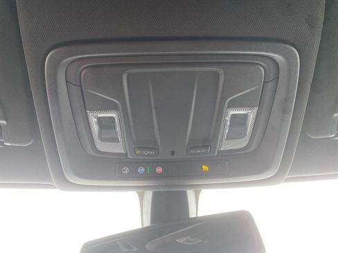 Used 2021 GMC Sierra 1500 AT4 image 22