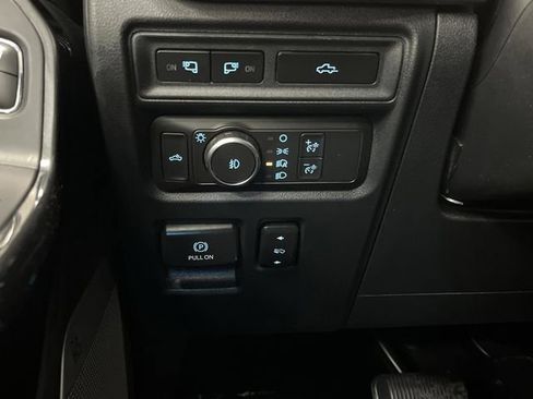 Used 2021 Ford F150 Lariat w/ Equipment Group 502A High image 27