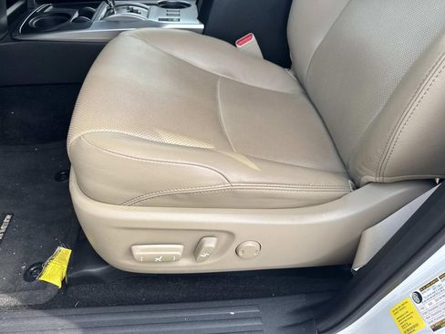 Used 2024 Toyota 4Runner Limited RWD image 17