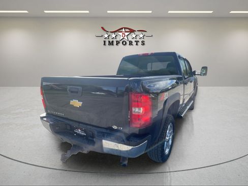 Used 2013 Chevrolet Silverado 2500 LT w/ Interior Plus Package AWD/4WD image 5