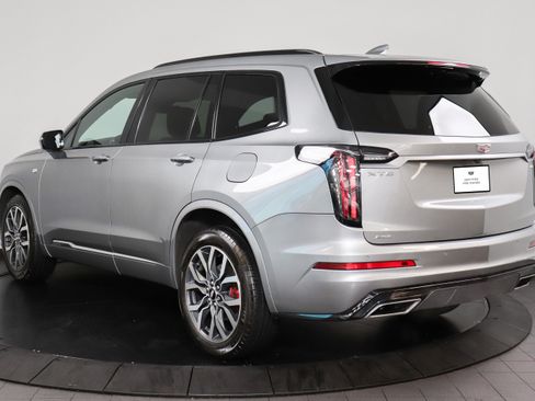 Used 2023 Cadillac XT6 Sport AWD/4WD image 4