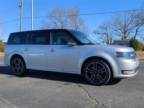Used 2015 Ford Flex SEL w/ Equipment Group 202A image 2