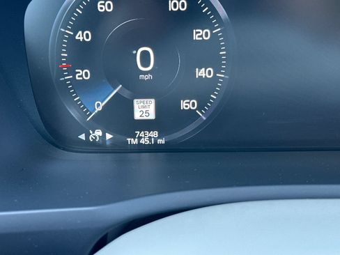 Used 2021 Volvo XC90 T6 Inscription w/ Climate Package AWD/4WD image 24