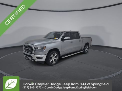 Used 2023 RAM 1500 Laramie AWD/4WD image 7