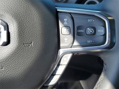 Used 2025 RAM 1500 Laramie image 13