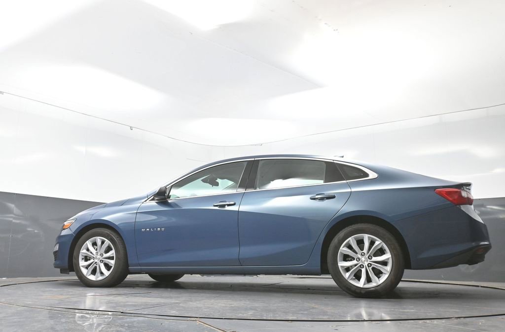 Used 2025 Chevrolet Malibu LT FWD image 55