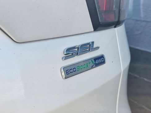 Used 2018 Ford Escape SEL w/ Canadian Touring Package AWD/4WD image 14