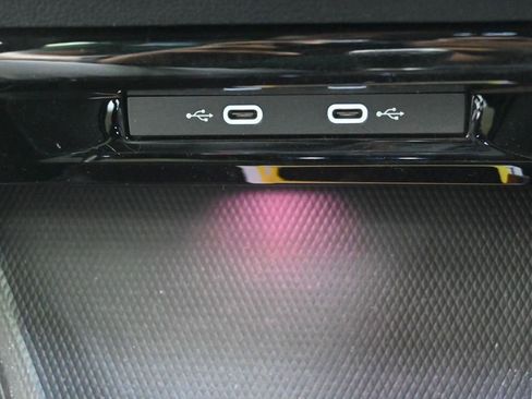 Certified 2024 Volkswagen GTI Autobahn image 30