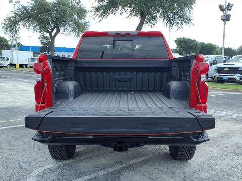 New 2026 Chevrolet Silverado 1500 ZR2 AWD/4WD image 12