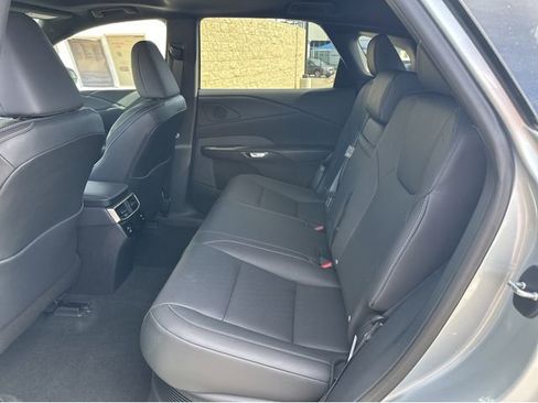 Certified 2025 Lexus RX 350 image 17