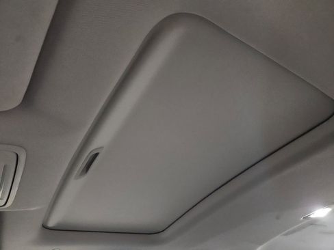 Used 2024 Honda CR-V EX-L image 45