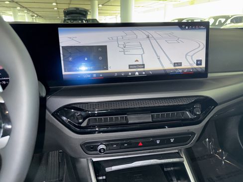 Used 2025 BMW 230i Coupe image 22