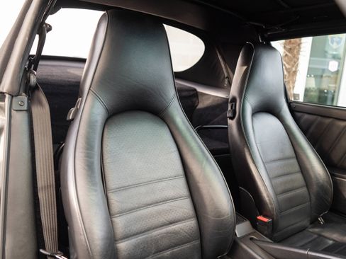 Used 1992 Porsche 911 Carrera image 27