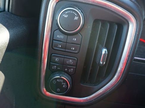 Used 2019 Chevrolet Silverado 1500 LT Trail Boss image 18