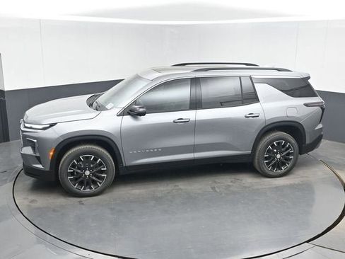 New 2026 Chevrolet Traverse LT FWD image 38