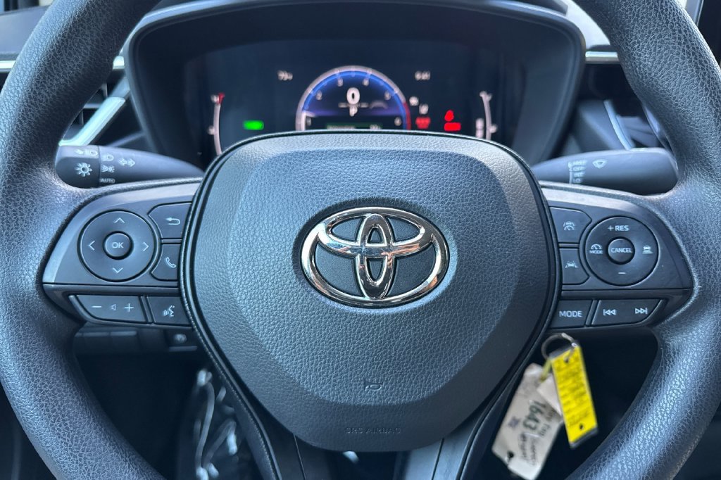 Certified 2026 Toyota Corolla LE w/ Carpet Mat Package (TMS) FWD image 20