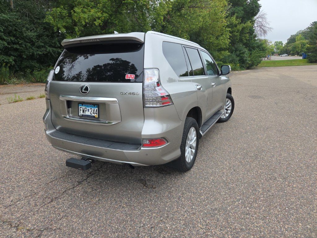 Used 2021 Lexus GX 460 Premium w/ Premium Package AWD/4WD image 14