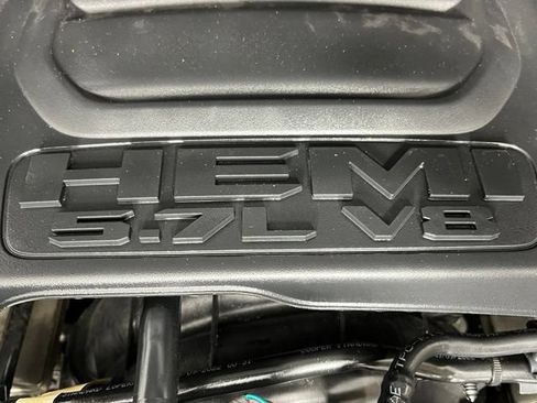 Used 2022 RAM 1500 Limited AWD/4WD image 11