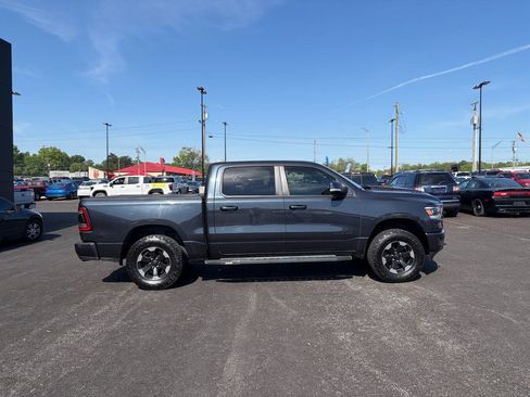 Used 2019 RAM 1500 Sport w/ Level 2 Equipment Group AWD/4WD image 2