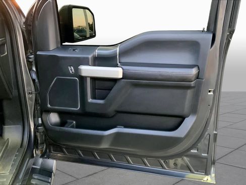 Used 2018 Ford F150 Lariat w/ Equipment Group 502A Luxury AWD/4WD image 22