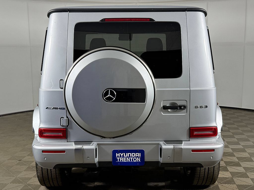 Used 2021 Mercedes-Benz G 63 AMG 4MATIC w/ Seat Comfort Package image 16