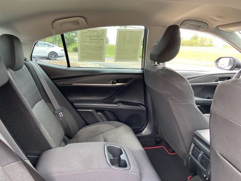 Used 2025 Toyota Camry LE FWD image 11
