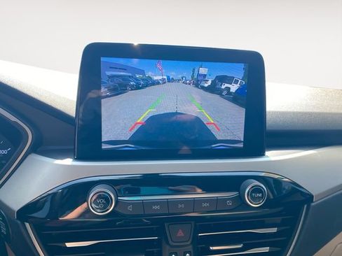 Used 2020 Ford Escape SEL FWD image 27